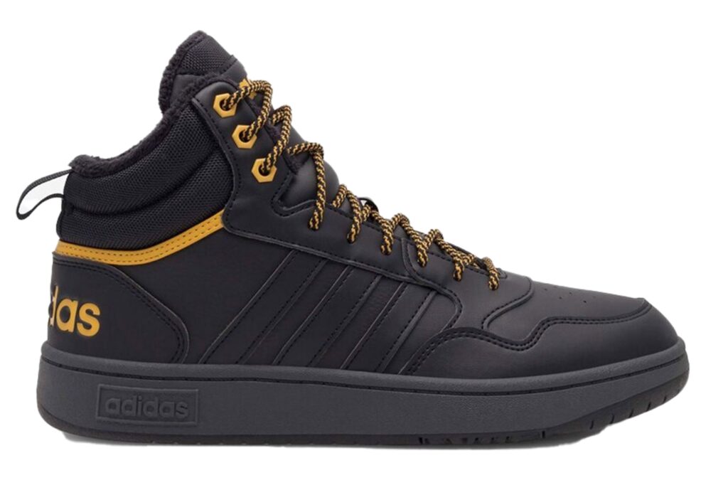 https://ks2.imper.info/jedi-img/public/adidas/buty/ig7928/2560x2560/adidas-buty-hoops-3-0-mid-wtr-ig7928-eaa2ee68.jpg
