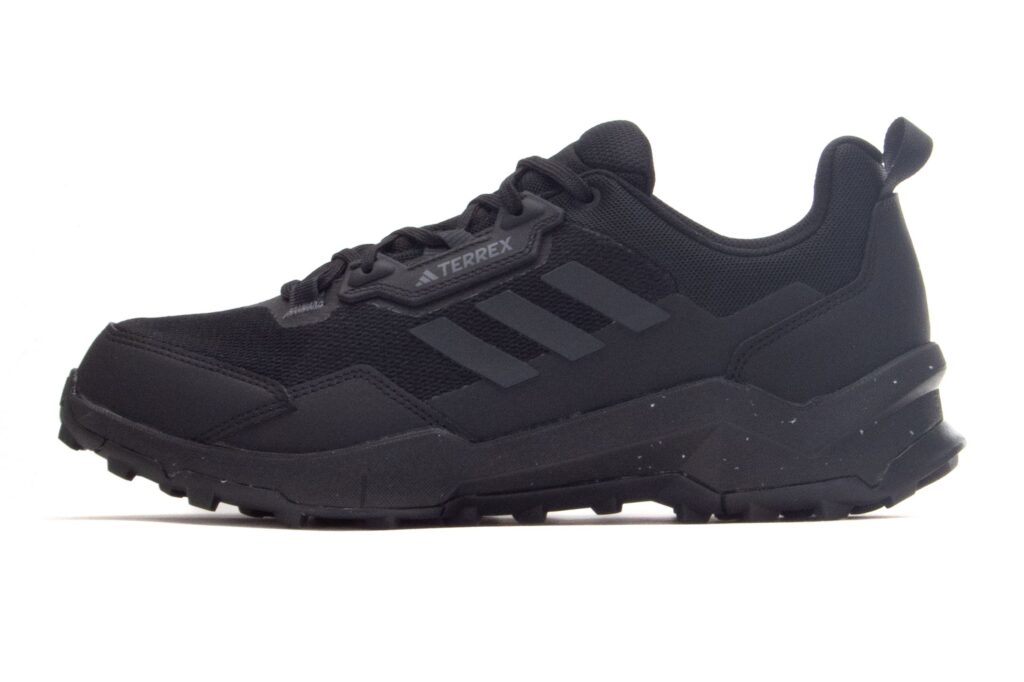 https://ks2.imper.info/jedi-img/public/adidas/buty/hp7388/2560x2560/adidas-buty-terrex-ax4-hp7388-4f2f5315.jpg
