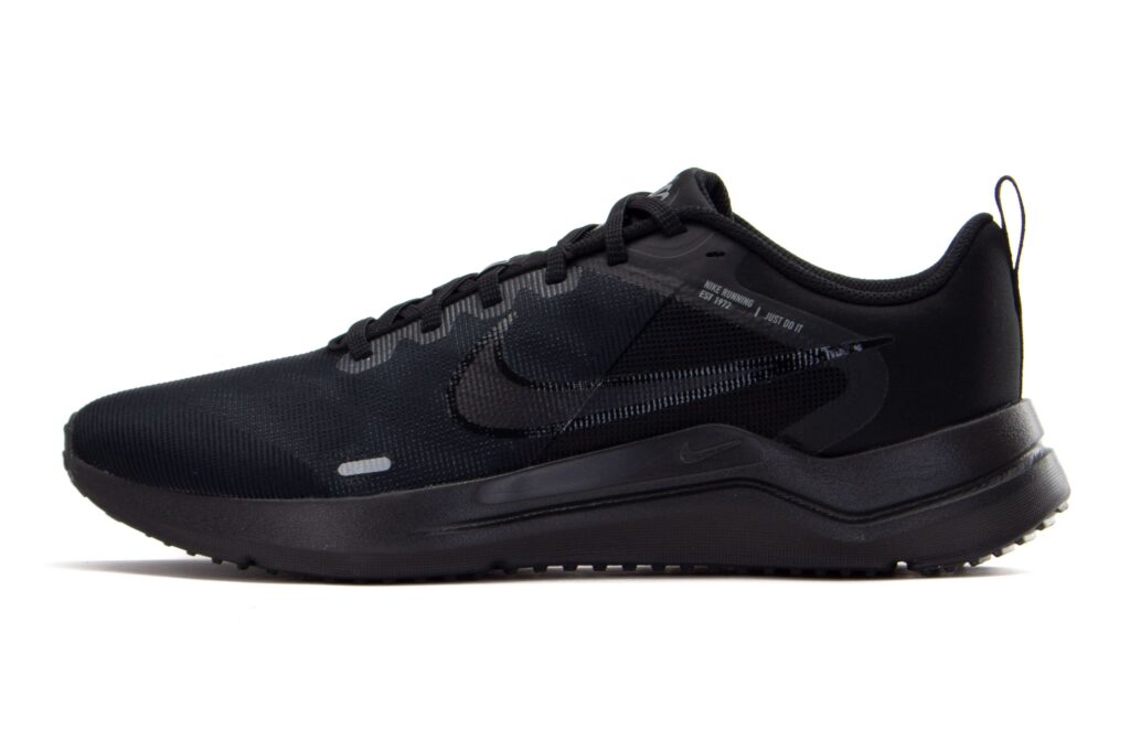 https://ks2.imper.info/jedi-img/public/nike/buty/dd9293-002/2560x2560/nike-buty-downshifter-12-dd9293-002-4362163f.jpg