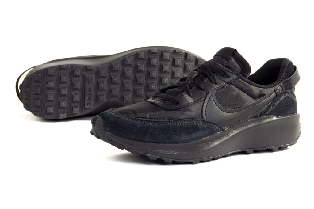https://ks2.imper.info/jedi-img/public/nike/buty/dh9522-002/2560x2560/nike-buty-waffle-debut-dh9522-002-e2389946.jpg