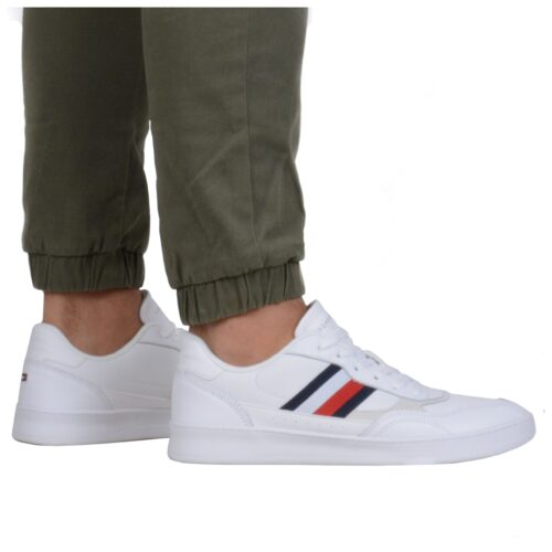 https://ks2.imper.info/jedi-img/public/tommy-hilfiger/buty/fm0fm04828-ybs/2560x2560/tommy-hilfiger-buty-court-cupsole-retro-lth-stripes-fm0fm04828-ybs-8673d983.jpg