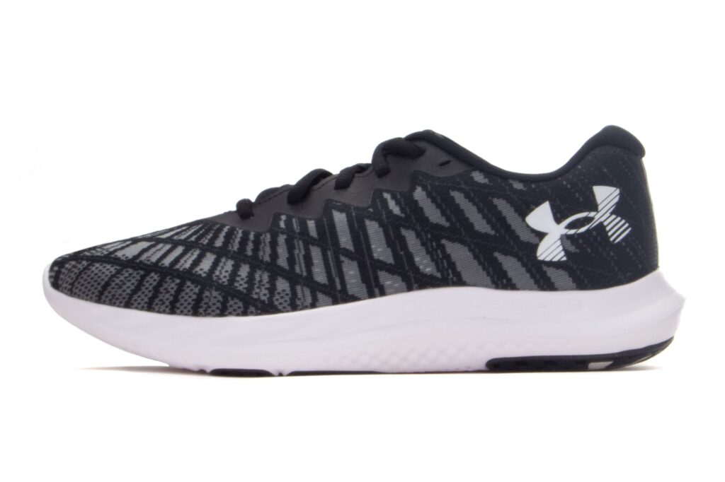 https://ks2.imper.info/jedi-img/public/under-armour/buty/3026135-001/2560x2560/under-armour-buty-charged-breeze-2-3026135-001-473ac2b8.jpg