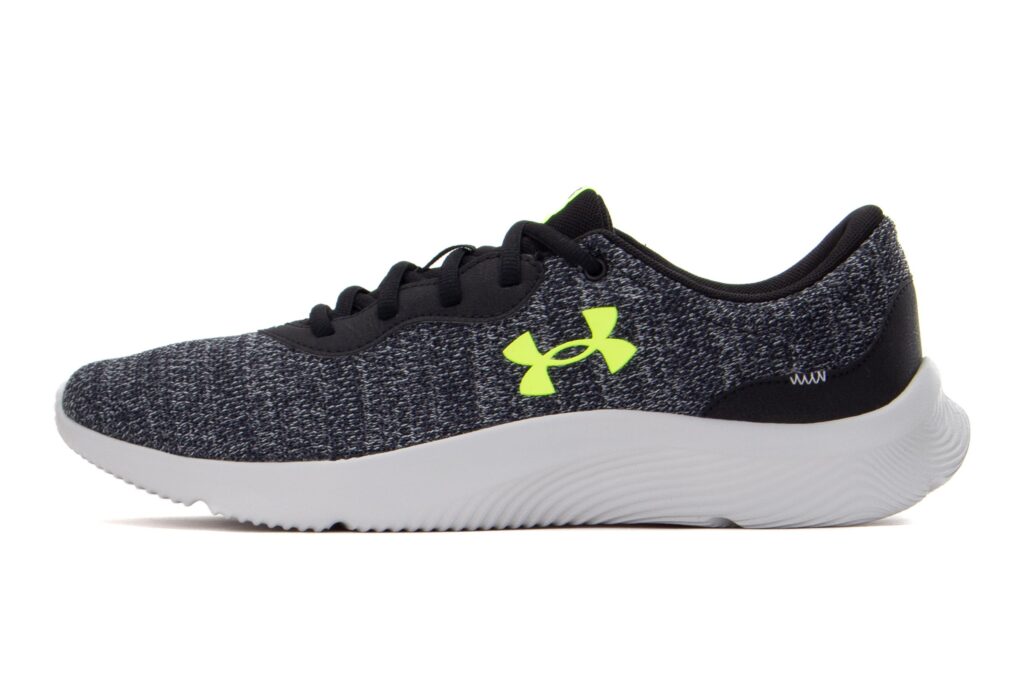 https://ks2.imper.info/jedi-img/public/under-armour/buty/3024134-007/2560x2560/under-armour-buty-mojo-2-3024134-007-562fae3c.jpg