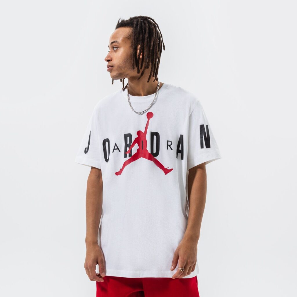 https://ks2.imper.info/jedi-img/public/nike/koszulka/dv1445-100/2560x2560/nike-koszulka-jordan-air-stretch-dv1445-100-a62106ca.jpg