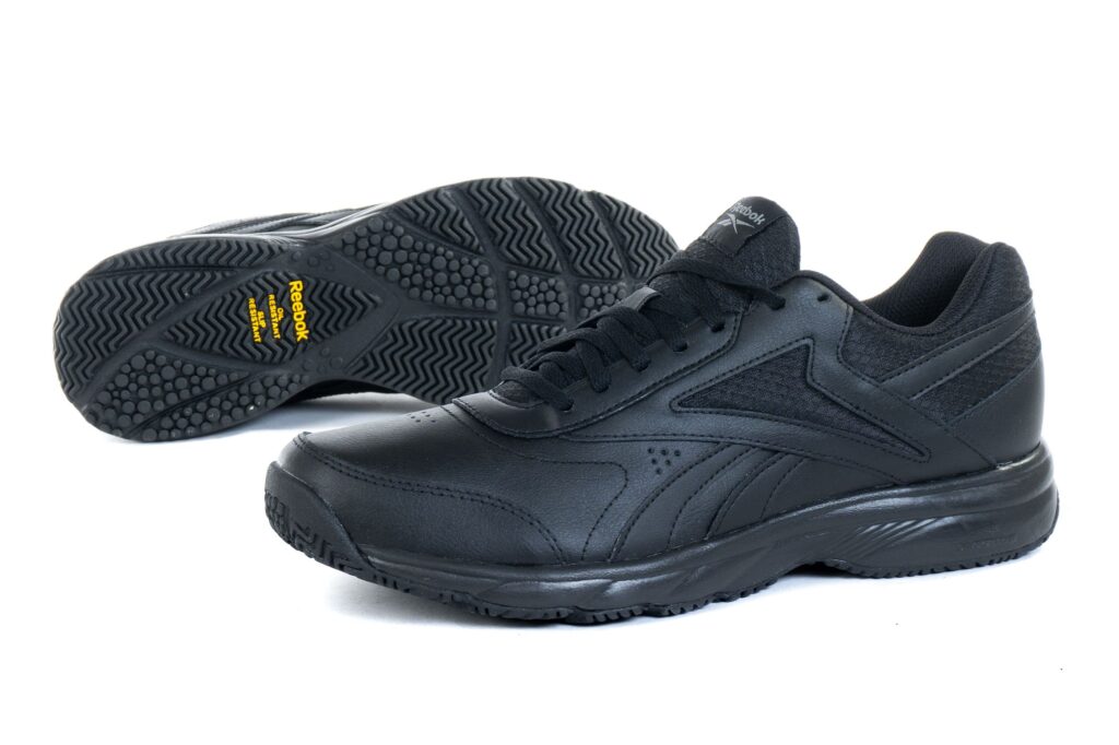 https://ks2.imper.info/jedi-img/public/reebok/buty/fu7355/2560x2560/reebok-buty-work-n-cushion-4-0-fu7355-253c1a01.jpg